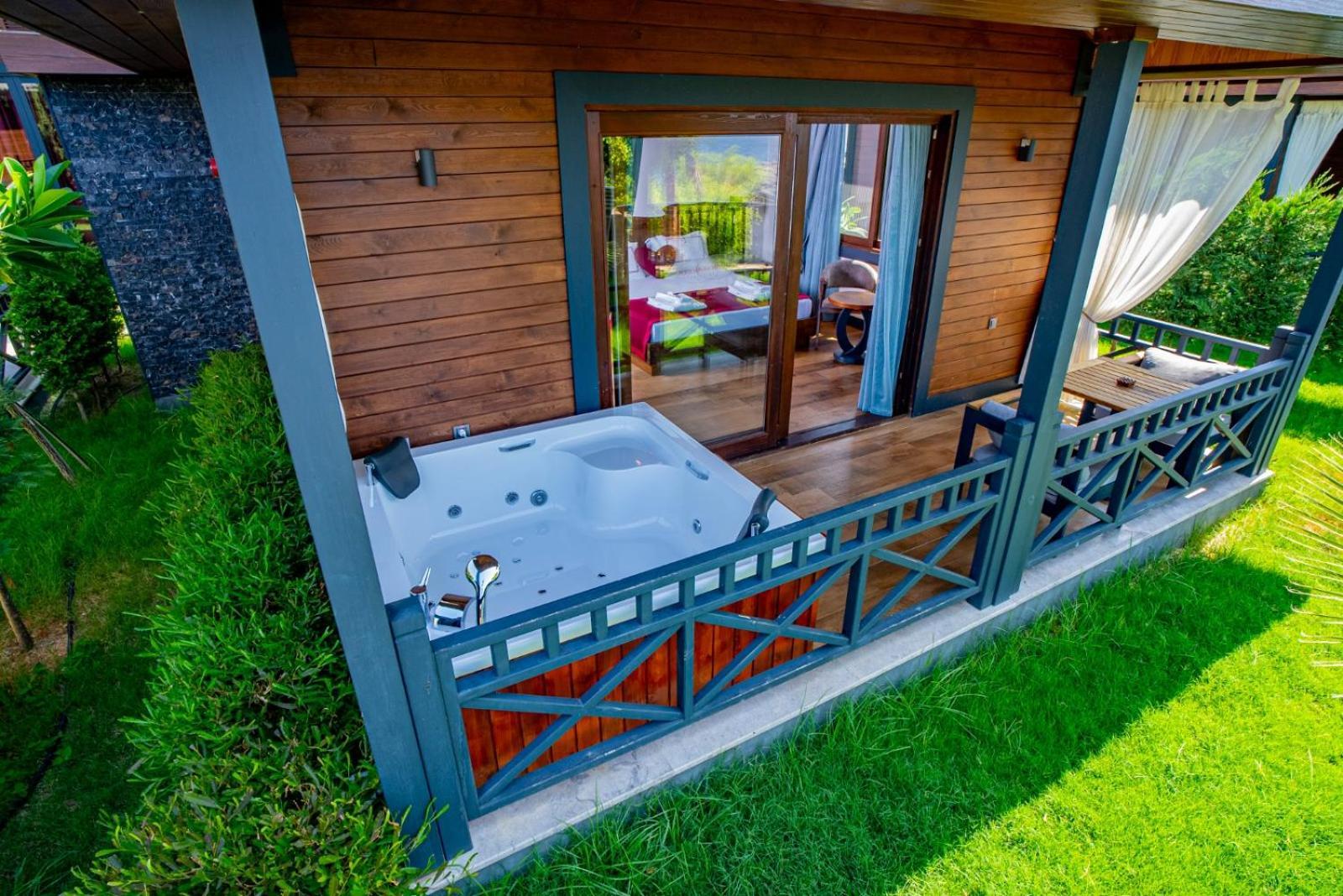 Porto Amore Club Hotel (Adults Only) 阿拉尼亚 外观 照片