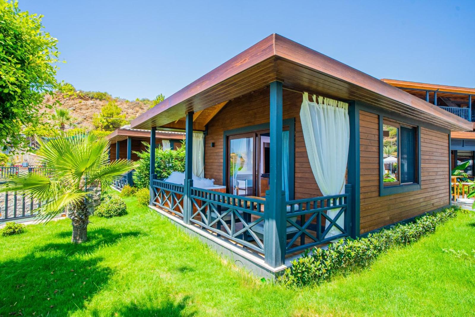 Porto Amore Club Hotel (Adults Only) 阿拉尼亚 外观 照片
