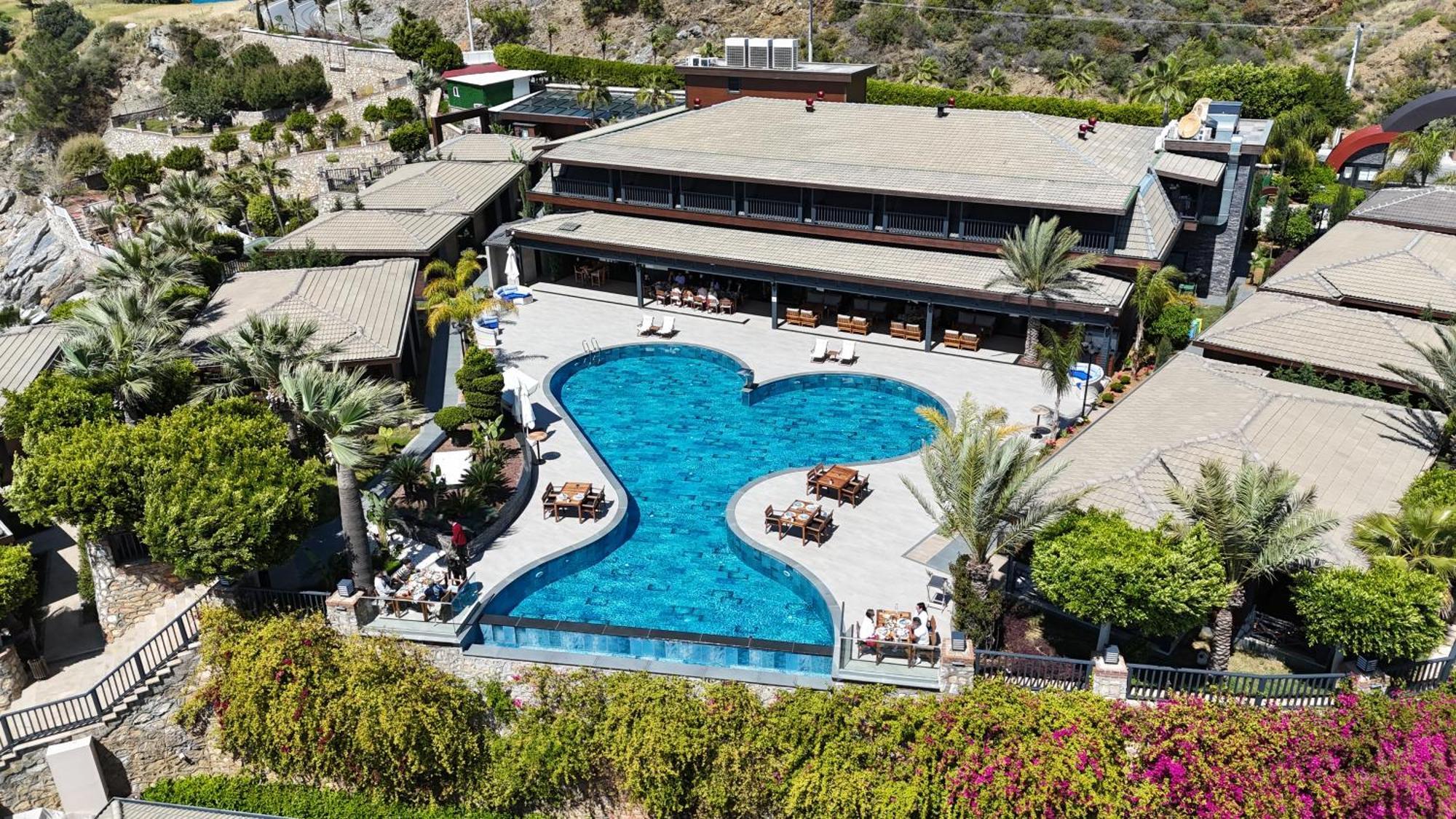 Porto Amore Club Hotel (Adults Only) 阿拉尼亚 外观 照片